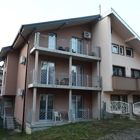 Micic Apartment *
